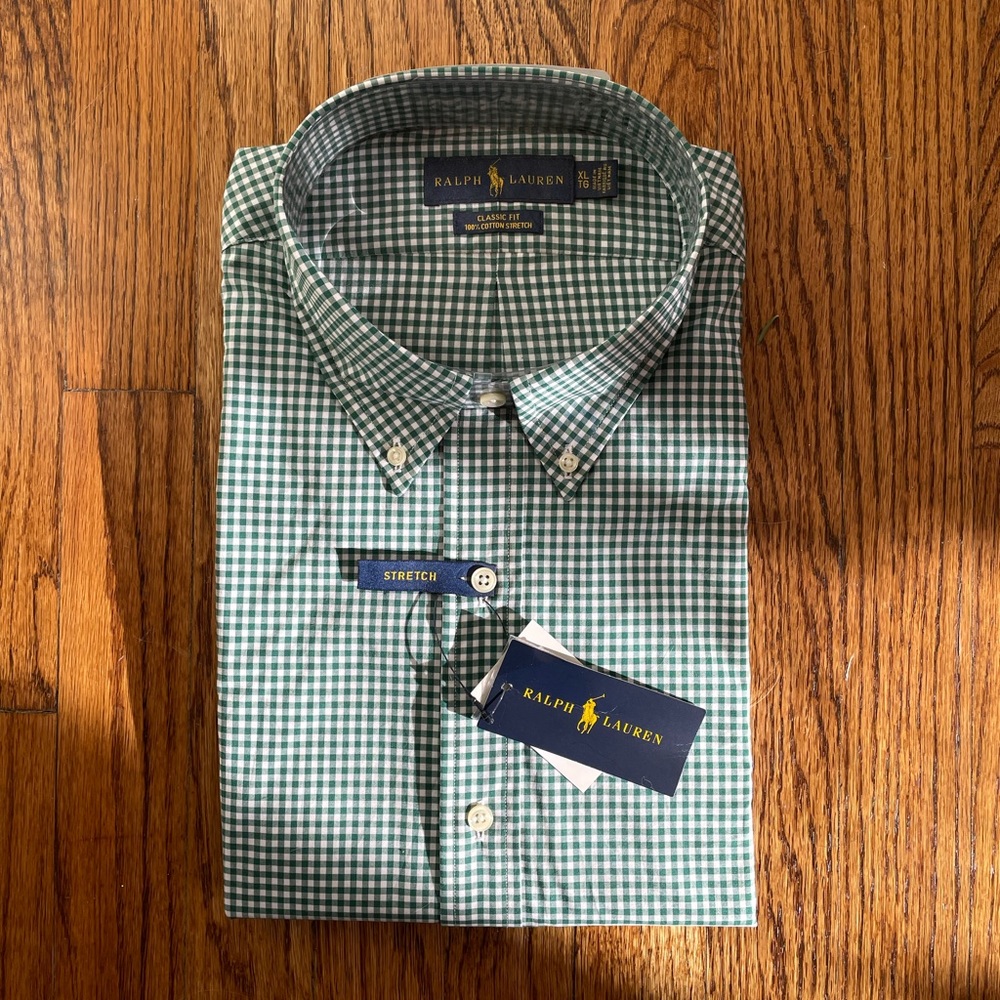 NWT classic fit polo dress shirt.